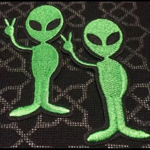 Green Alien Peace Sign Iron-On Sew-On 2 PATCH SET
